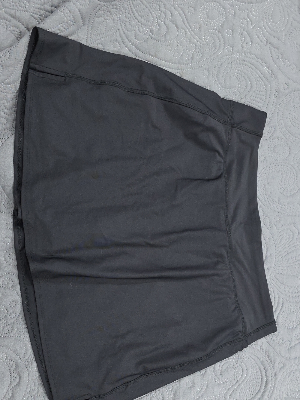 Old Navy Black Women's Active Skort with Built-In Shorts